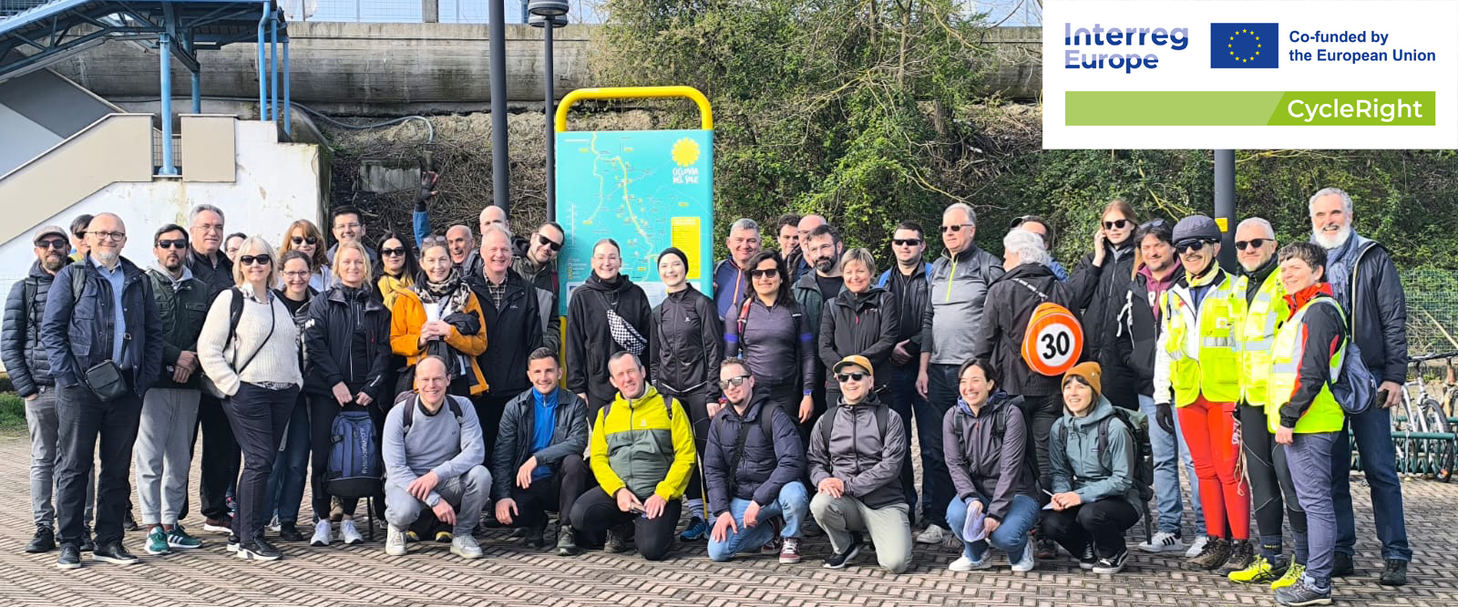 il gruppo alla stazione di Osteria Nuova